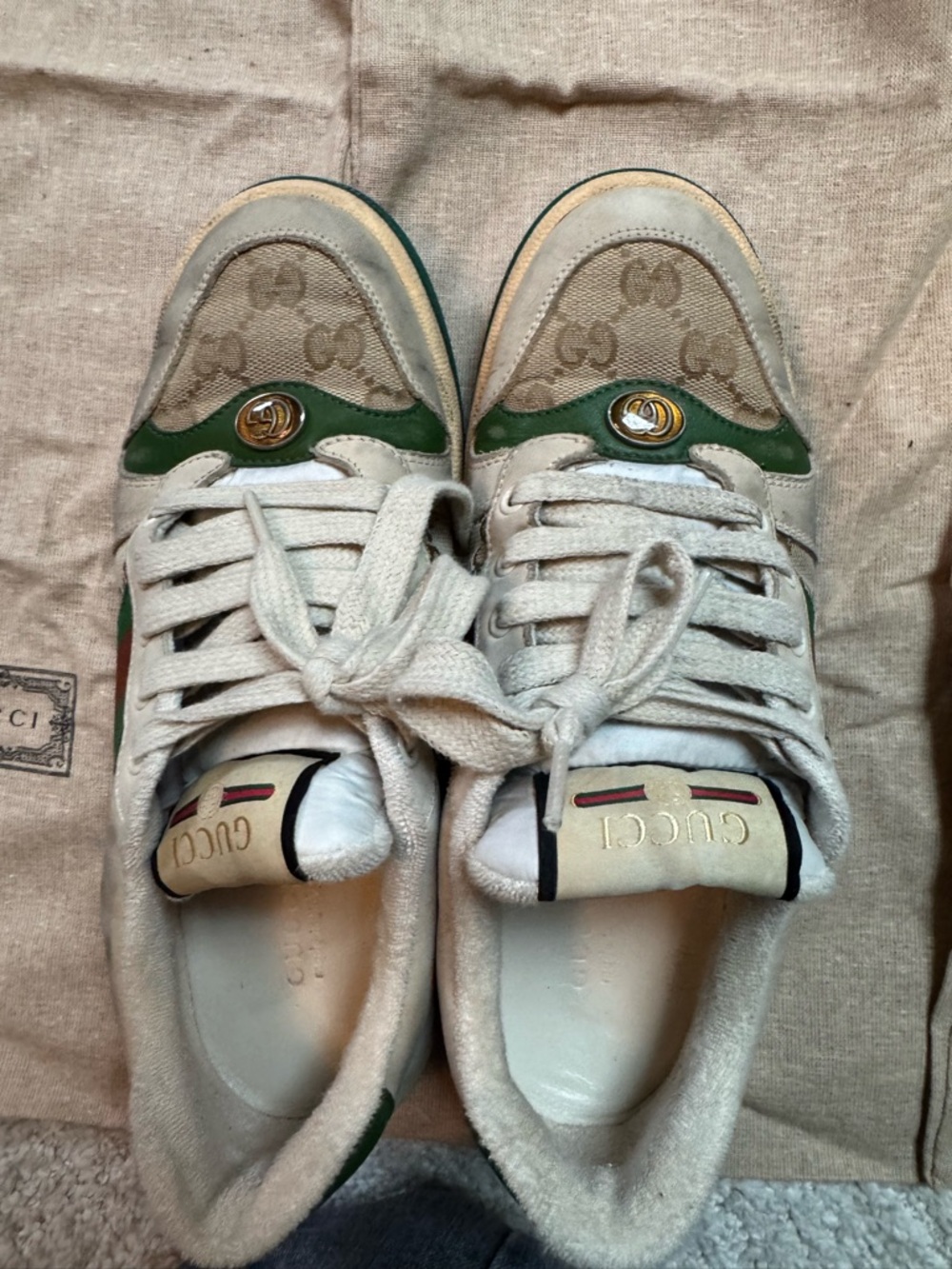 Gucci Beige Canvas Sneakers with Green Accents - Picture 4 of 9